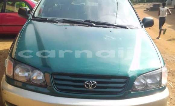 Acheter Import Voiture Toyota Picnic Vert à Daura, Katsina