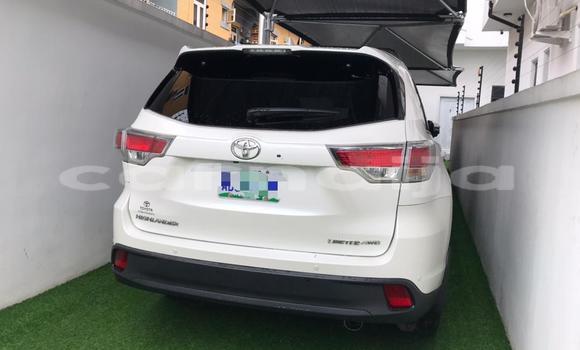 Acheter Occasion Voiture Toyota Highlander Blanc à Lagos, État de Lagos Acheter Occasion Voiture Toyota Highlander Blanc à Lagos, État de Lagos