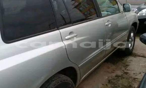 Acheter Occasion Voiture Toyota Highlander Gris à Lagos, État de Lagos