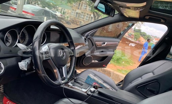 Acheter Occasion Voiture Mercedes-Benz C-Classe Noir à Abuja, État de Lagos Acheter Occasion Voiture Mercedes-Benz C-Classe Noir à Abuja, État de Lagos