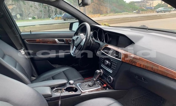 Acheter Occasion Voiture Mercedes-Benz C-Classe Noir à Abuja, État de Lagos Acheter Occasion Voiture Mercedes-Benz C-Classe Noir à Abuja, État de Lagos