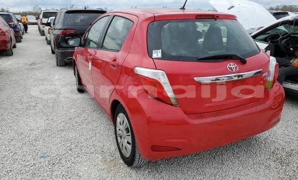 Acheter Neuf Voiture Toyota Yaris Rouge à Badagry, État de Lagos Acheter Neuf Voiture Toyota Yaris Rouge à Badagry, État de Lagos