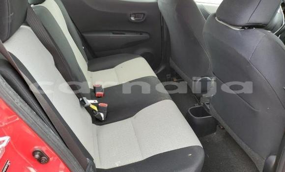 Acheter Neuf Voiture Toyota Yaris Rouge à Badagry, État de Lagos Acheter Neuf Voiture Toyota Yaris Rouge à Badagry, État de Lagos