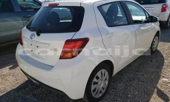 Acheter Neuf Voiture Toyota Yaris Blanc à Badagry, État de Lagos Acheter Neuf Voiture Toyota Yaris Blanc à Badagry, État de Lagos
