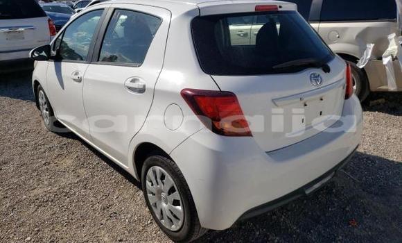 Acheter Neuf Voiture Toyota Yaris Blanc à Badagry, État de Lagos Acheter Neuf Voiture Toyota Yaris Blanc à Badagry, État de Lagos