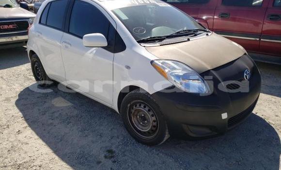 Acheter Neuf Voiture Toyota Yaris Blanc à Badagry, État de Lagos