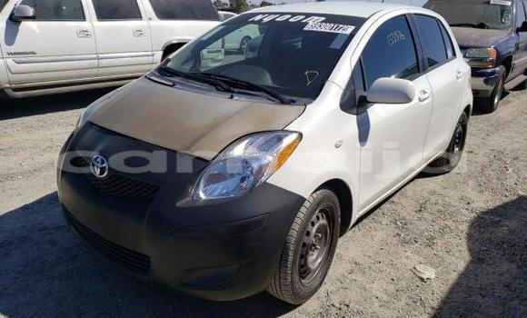 Acheter Neuf Voiture Toyota Yaris Blanc à Badagry, État de Lagos Acheter Neuf Voiture Toyota Yaris Blanc à Badagry, État de Lagos