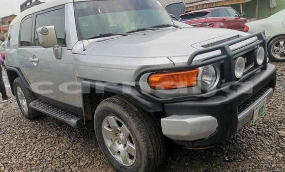 Buy Used Toyota FJ Cruiser Silver Car in Lagos in Lagos State