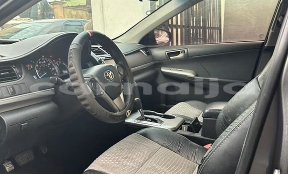 Acheter Occasion Voiture Toyota Camry Noir à Lagos, État de Lagos Acheter Occasion Voiture Toyota Camry Noir à Lagos, État de Lagos