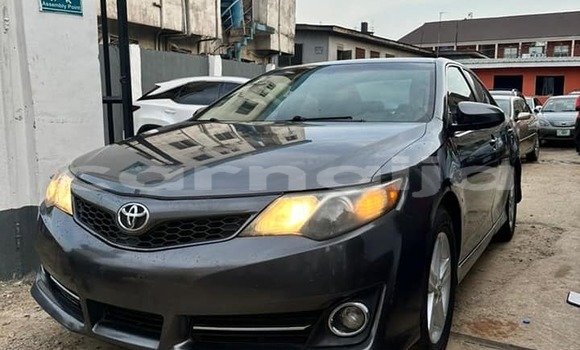 Acheter Occasion Voiture Toyota Camry Noir à Lagos, État de Lagos Acheter Occasion Voiture Toyota Camry Noir à Lagos, État de Lagos