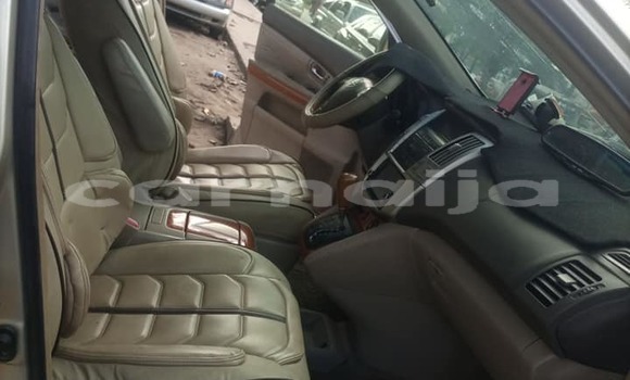 Acheter Occasion Voiture Lexus RX 330 Marron à Lagos, État de Lagos Acheter Occasion Voiture Lexus RX 330 Marron à Lagos, État de Lagos