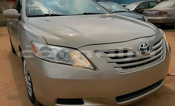 Buy New Toyota Camry Brown Car in Ibadan in Oyo State Buy New Toyota Camry Brown Car in Ibadan in Oyo State