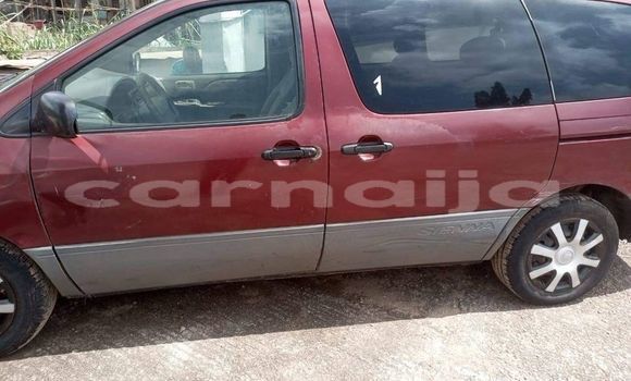 Acheter Occasion Voiture Toyota Sienna Rouge à Ibadan, État d'Oyo Acheter Occasion Voiture Toyota Sienna Rouge à Ibadan, État d'Oyo