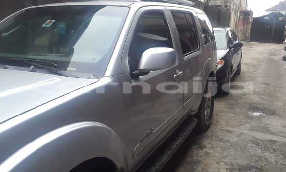 Acheter Occasion Voiture Nissan Pathfinder Gris à Lagos, État de Lagos
