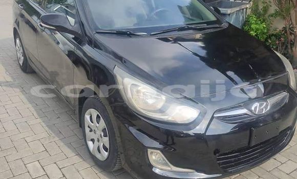 Acheter Occasion Voiture Hyundai Accent Noir à Lagos, État de Lagos Acheter Occasion Voiture Hyundai Accent Noir à Lagos, État de Lagos