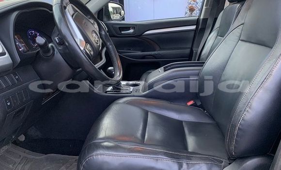 Acheter Import Voiture Toyota Highlander Noir à Lagos, État de Lagos Acheter Import Voiture Toyota Highlander Noir à Lagos, État de Lagos