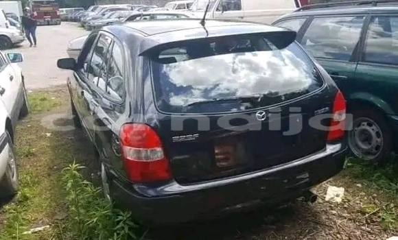 Acheter Neuf Voiture Mazda 323 Noir à Ibadan, État d'Oyo