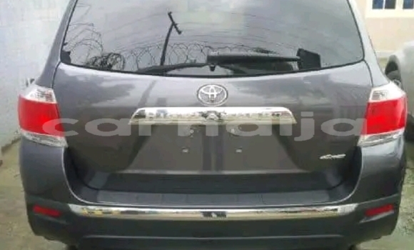 Acheter Occasion Voiture Toyota Highlander Gris à Maiduguri, État de Borno Acheter Occasion Voiture Toyota Highlander Gris à Maiduguri, État de Borno