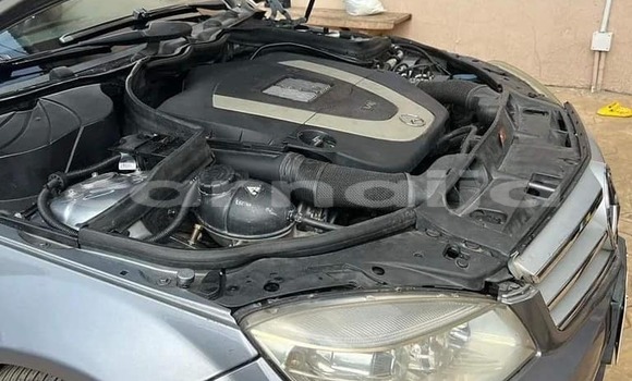 Acheter Occasion Voiture Mercedes-Benz C–Class Gris à Ijebu Igbo, Ogun Acheter Occasion Voiture Mercedes-Benz C–Class Gris à Ijebu Igbo, Ogun