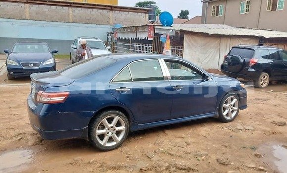 Acheter Occasion Voiture Toyota Camry Bleu à Lagos, État de Lagos