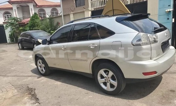 Acheter Occasion Voiture Lexus RX 330 Gris à Lagos, État de Lagos