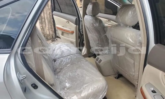 Acheter Occasion Voiture Lexus RX 330 Gris à Lagos, État de Lagos Acheter Occasion Voiture Lexus RX 330 Gris à Lagos, État de Lagos