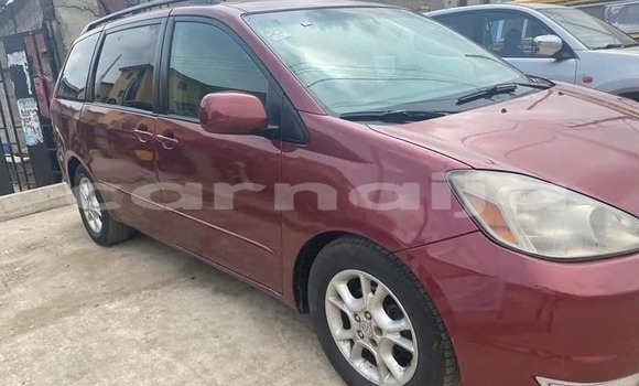 Buy Used Toyota Sienta Red Car in Lagos in Lagos State Buy Used Toyota Sienta Red Car in Lagos in Lagos State