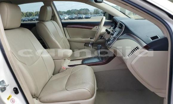 Buy New Toyota Avalon White Car in Badagry in Lagos State Buy New Toyota Avalon White Car in Badagry in Lagos State