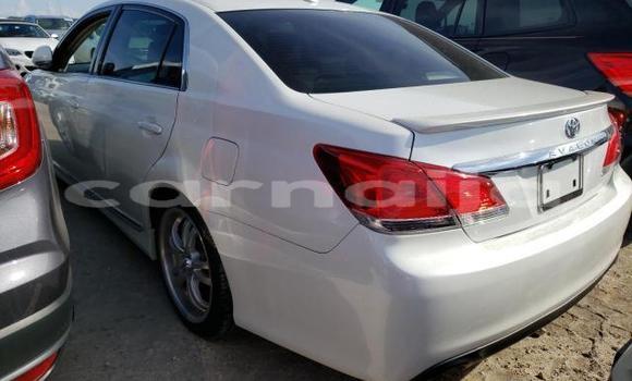 Buy New Toyota Avalon White Car in Badagry in Lagos State Buy New Toyota Avalon White Car in Badagry in Lagos State