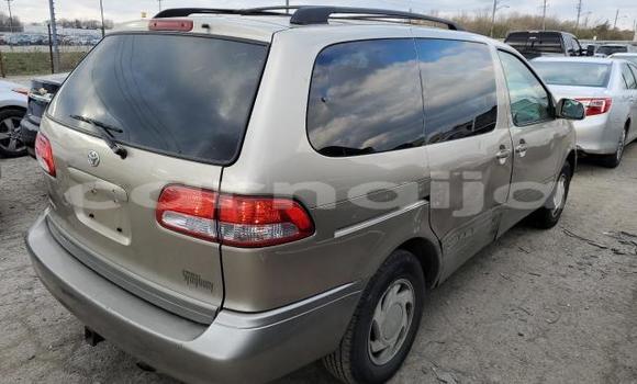 Buy New Toyota Sienna Silver Car in Badagry in Lagos State Buy New Toyota Sienna Silver Car in Badagry in Lagos State