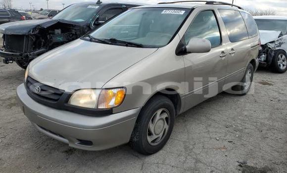 Buy New Toyota Sienna Silver Car in Badagry in Lagos State Buy New Toyota Sienna Silver Car in Badagry in Lagos State