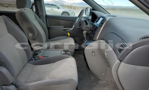 Buy New Toyota Sienna Silver Car in Badagry in Lagos State Buy New Toyota Sienna Silver Car in Badagry in Lagos State