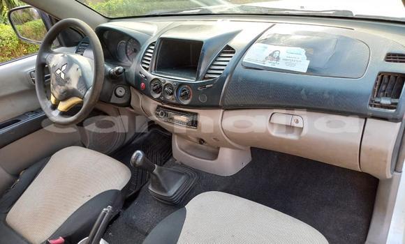 Buy Used Mitsubishi L200 Silver Car in Ibadan in Oyo State Buy Used Mitsubishi L200 Silver Car in Ibadan in Oyo State