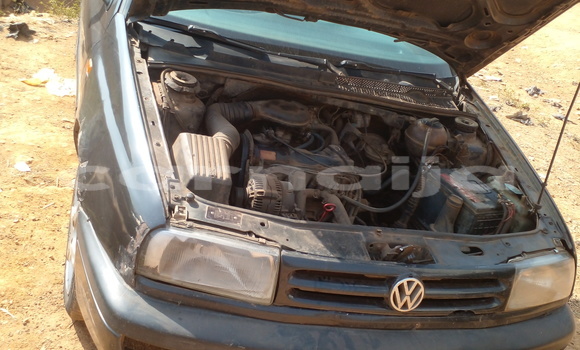 Buy Used Volkswagen Vento Black Car in Ibadan in Oyo State Buy Used Volkswagen Vento Black Car in Ibadan in Oyo State