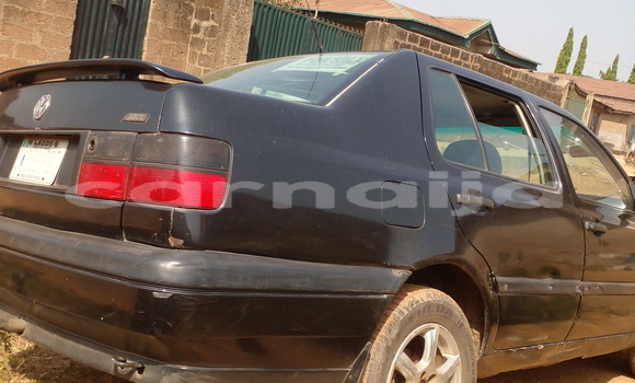 Buy Used Volkswagen Vento Black Car in Ibadan in Oyo State Buy Used Volkswagen Vento Black Car in Ibadan in Oyo State