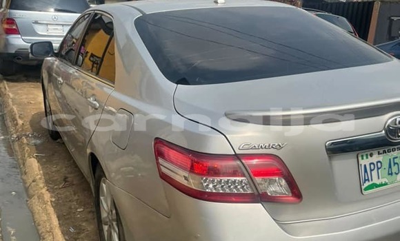 Acheter Occasion Voiture Toyota Camry Gris à Lagos, État de Lagos Acheter Occasion Voiture Toyota Camry Gris à Lagos, État de Lagos