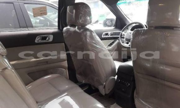 Acheter Import Voiture Ford Explorer Gris à Lagos, État de Lagos Acheter Import Voiture Ford Explorer Gris à Lagos, État de Lagos