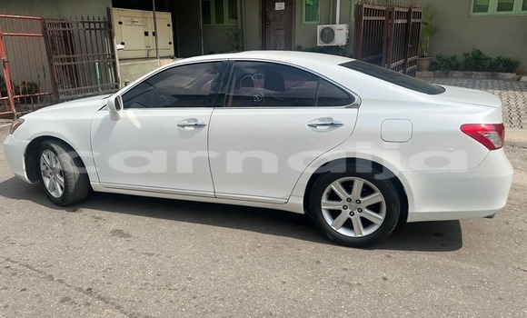 Buy Used Lexus ES White Car in Lagos in Lagos State