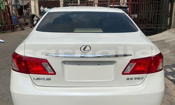 Acheter Occasion Voiture Lexus ES Blanc à Lagos, État de Lagos Acheter Occasion Voiture Lexus ES Blanc à Lagos, État de Lagos