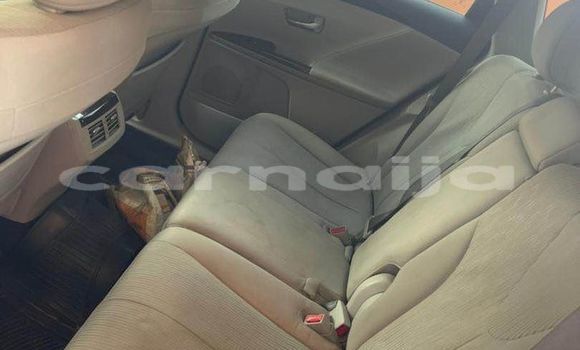 Buy Used Toyota Venza White Car in Lagos in Lagos State Buy Used Toyota Venza White Car in Lagos in Lagos State