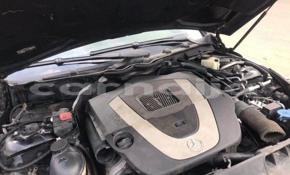 Acheter Occasion Voiture Mercedes-Benz C–Class Noir à Ojo, Lagos Acheter Occasion Voiture Mercedes-Benz C–Class Noir à Ojo, Lagos