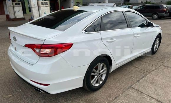 Buy Used Hyundai Sonata White Car in Aba in Abia State Buy Used Hyundai Sonata White Car in Aba in Abia State
