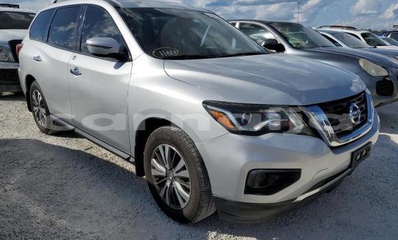 Buy New Nissan Pathfinder Silver Car in Badagry in Lagos State Buy New Nissan Pathfinder Silver Car in Badagry in Lagos State