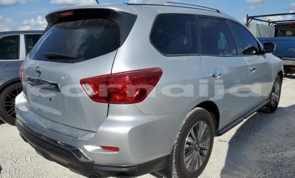 Buy New Nissan Pathfinder Silver Car in Badagry in Lagos State Buy New Nissan Pathfinder Silver Car in Badagry in Lagos State