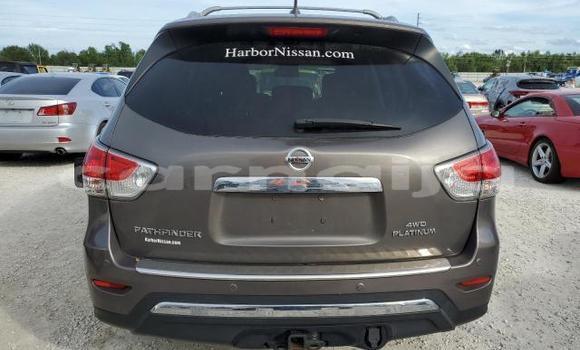 Acheter Neuf Voiture Nissan Pathfinder Marron à Badagry, État de Lagos Acheter Neuf Voiture Nissan Pathfinder Marron à Badagry, État de Lagos