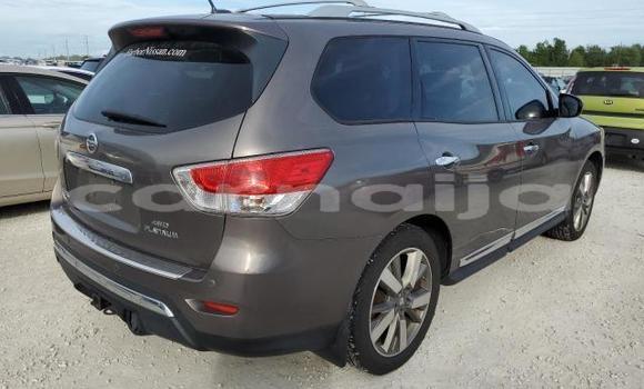Acheter Neuf Voiture Nissan Pathfinder Marron à Badagry, État de Lagos Acheter Neuf Voiture Nissan Pathfinder Marron à Badagry, État de Lagos