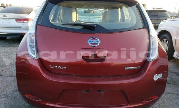 Acheter Neuf Voiture Nissan Leaf Rouge à Badagry, État de Lagos Acheter Neuf Voiture Nissan Leaf Rouge à Badagry, État de Lagos