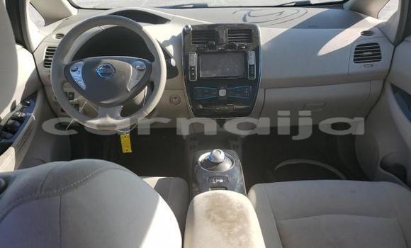 Acheter Neuf Voiture Nissan Leaf Rouge à Badagry, État de Lagos Acheter Neuf Voiture Nissan Leaf Rouge à Badagry, État de Lagos