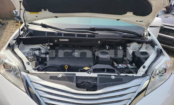 Acheter Occasion Voiture Toyota Sienna Blanc à Lagos, État de Lagos Acheter Occasion Voiture Toyota Sienna Blanc à Lagos, État de Lagos