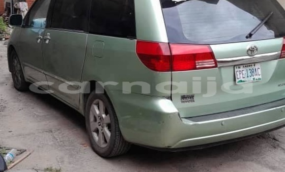 Buy Used Toyota Sienna Green Car in Lagos in Lagos State
